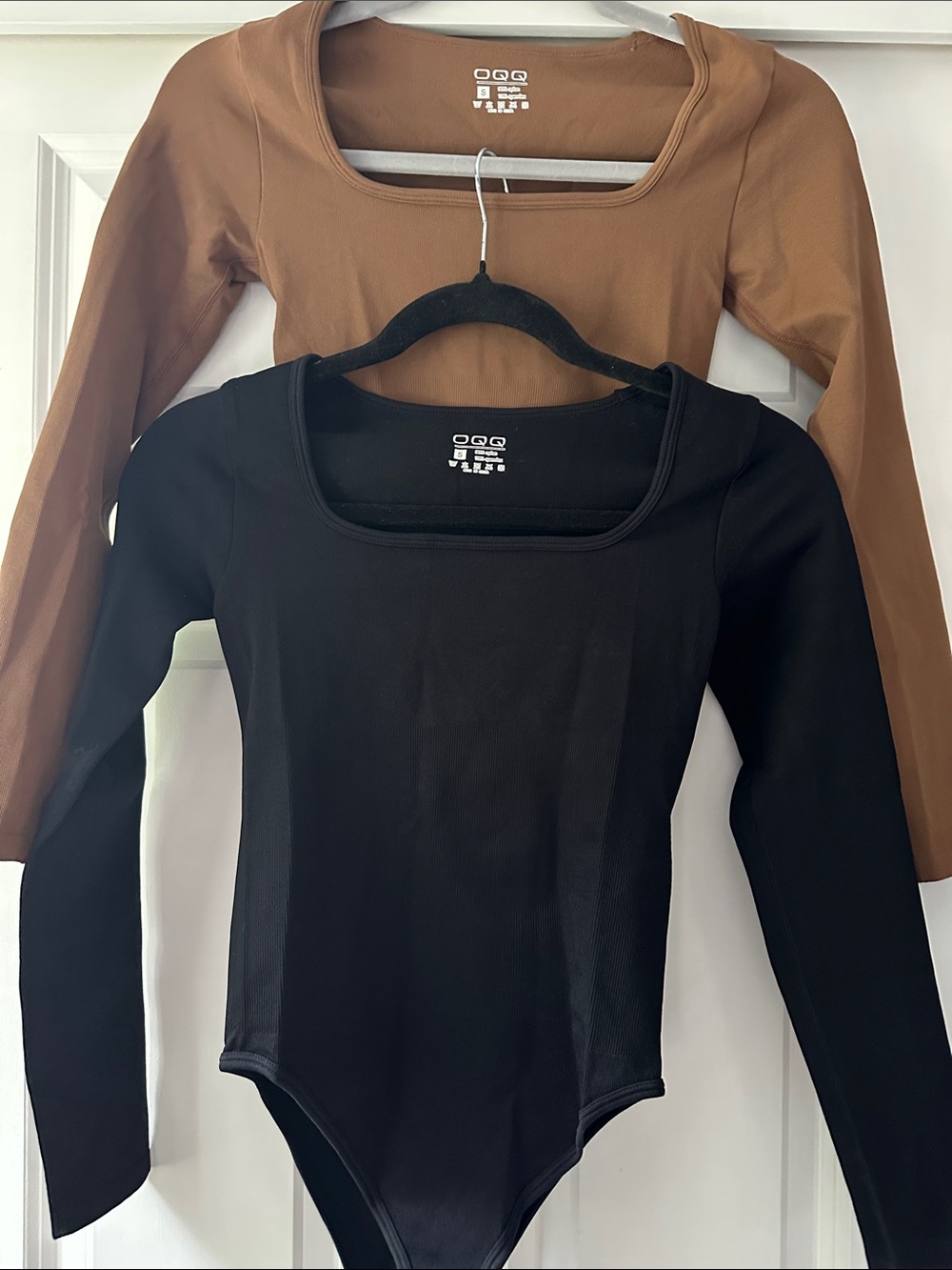 OQQ 2-piece Long Sleeve Bodysuit Set, Sz S in Black and Coffee